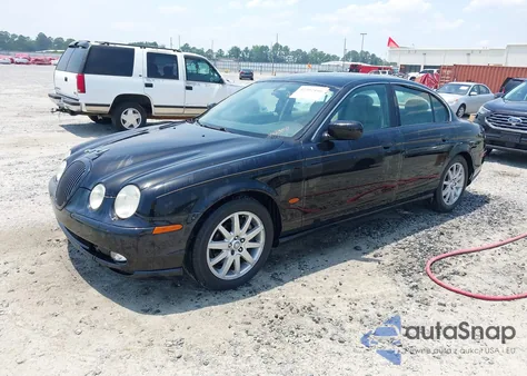 2002 Jaguar S-Type 4.0L V8 from USA, damaged, VIN SAJDA03P62GM42350